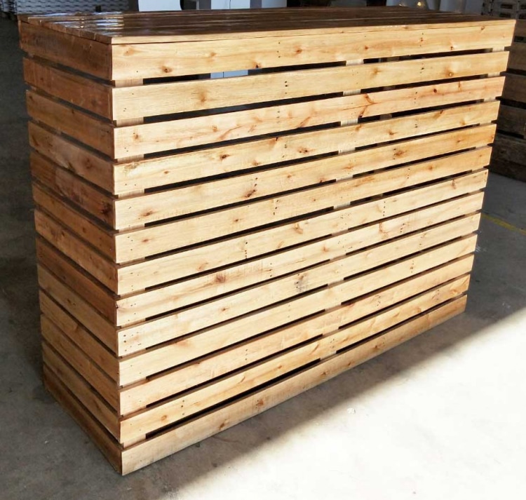 pallet-bar-drinks-2 pallet bar drinks 2 6 Ways To Use Pallet Furniture At Your Next Event
