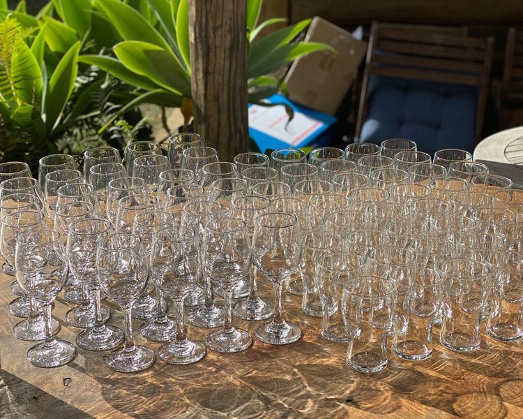 clean glasses Equipment Cleaning Job Brisbane